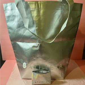 Gym Set Athleta Metallic Shopper Bag + Athleta hologram card/coin purse